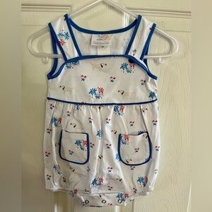 NWOT Stitchy Fish Paws-itively patriotic bubble romper